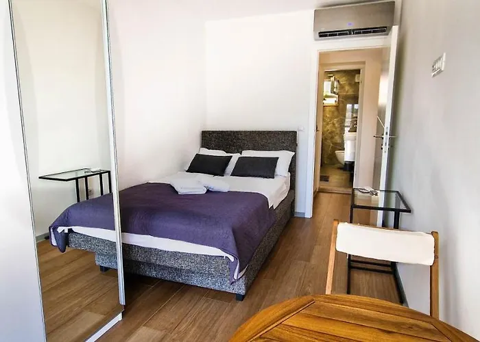 Apartamento Aquamarine Deluxe *